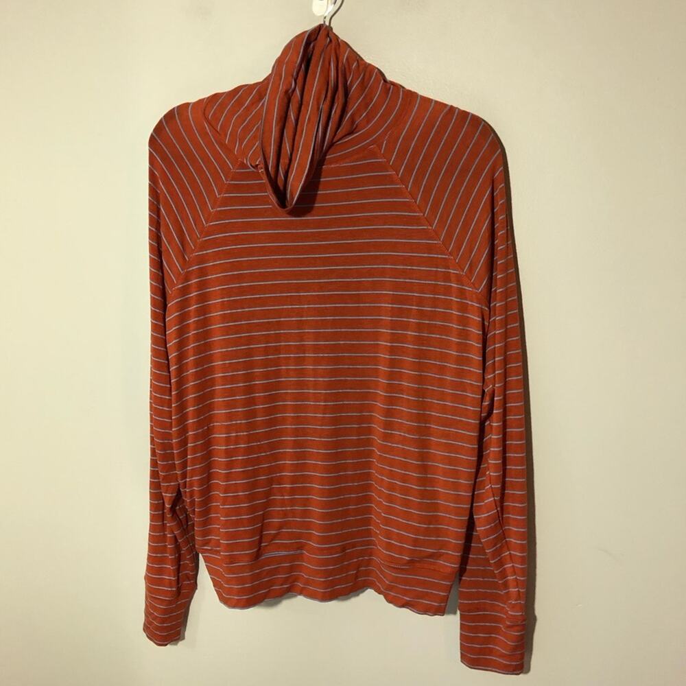 NWT Prana sol protect turtleneck womens L gingerbread stripe upf 30+pockets